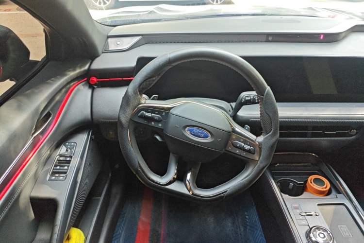 Used Ford EVOS 2022 EcoBoost 245 ST-Line Steering Wheel