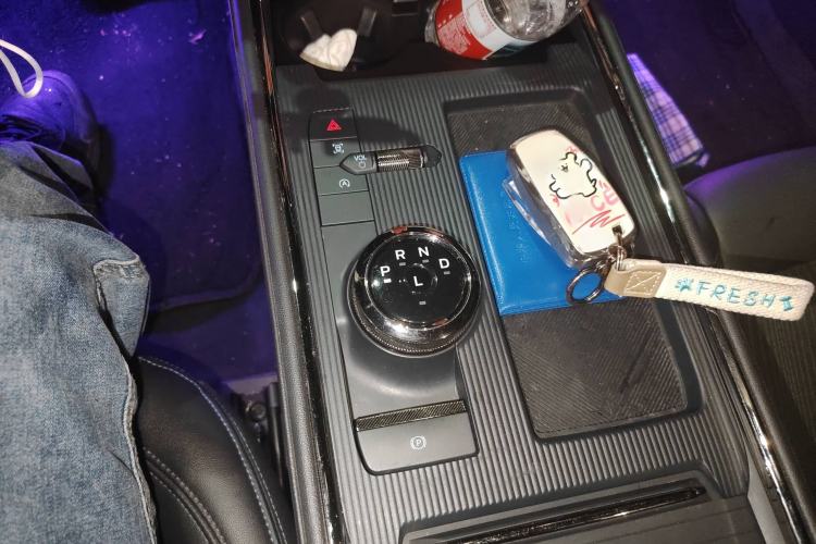 Used Ford EVOS 2022 EcoBoost 245 Style Edition Gear Lever
