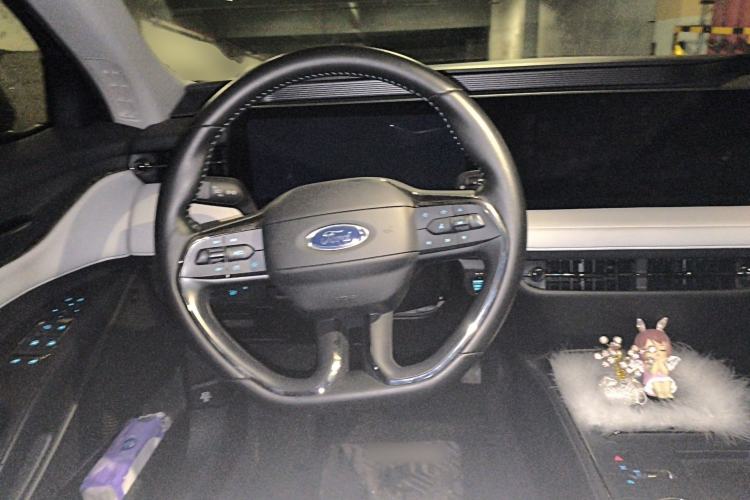 Used Ford EVOS 2022 EcoBoost 245 Style Edition Steering Wheel