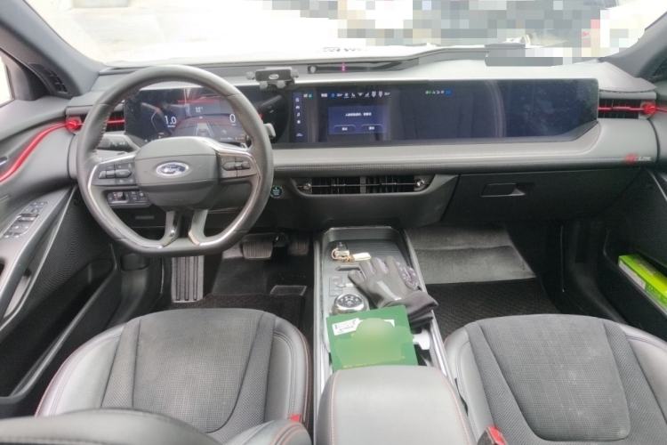 Used Ford EVOS 2022 EcoBoost 245 ST-Line Center Console