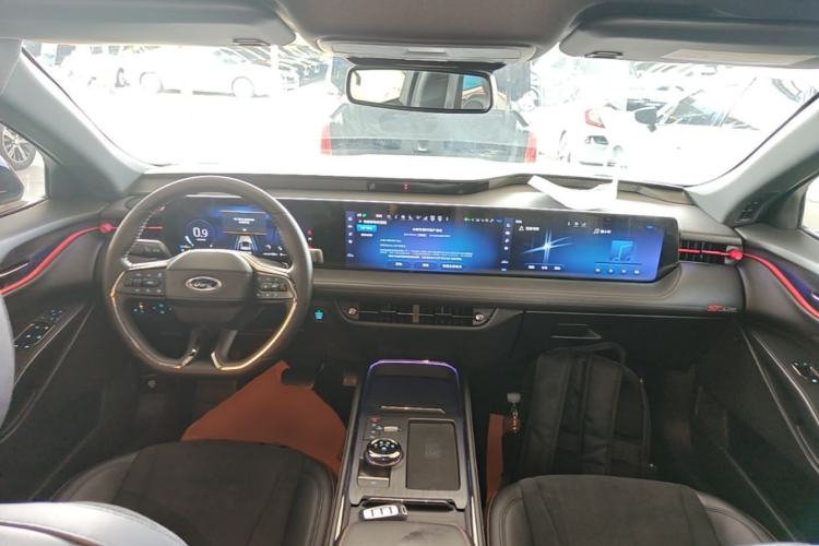 Used Ford EVOS 2022 EcoBoost 245 ST-Line Center Console