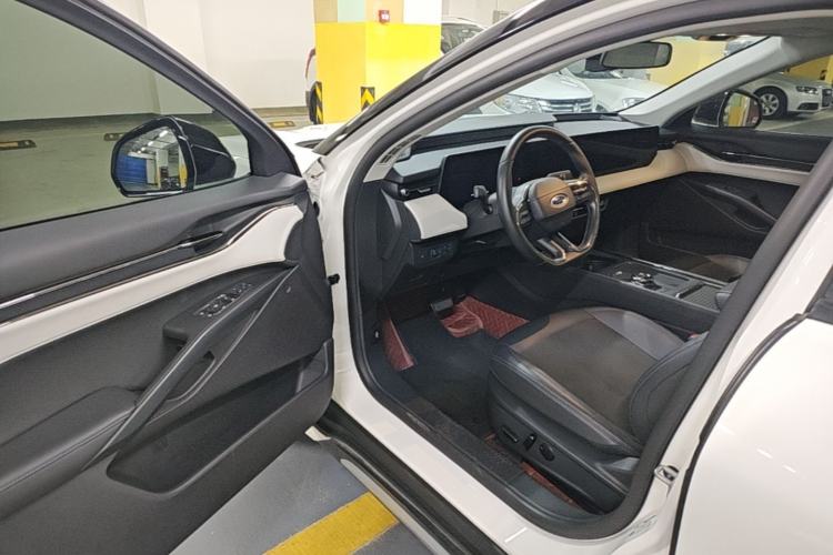 Used Ford EVOS 2022 EcoBoost 245 Style Edition Driver Seat