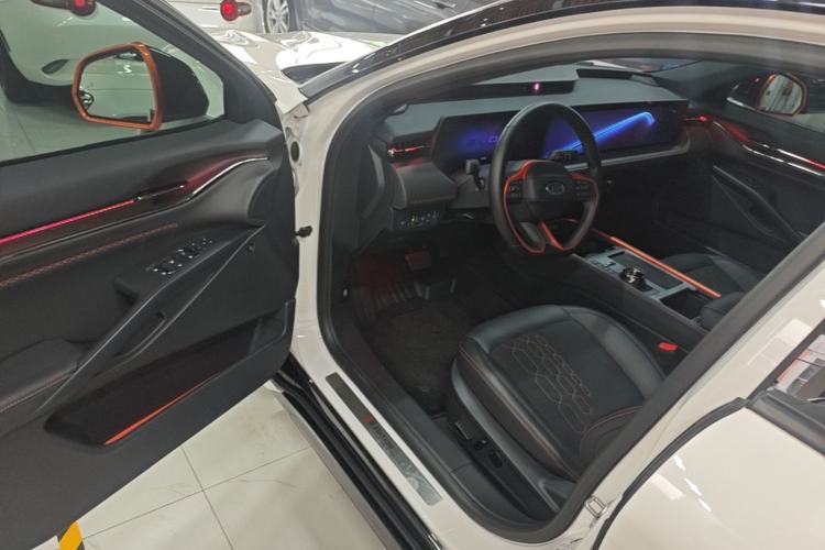 Used Ford EVOS 2022 EcoBoost 245 First Edition Limited Edition Driver Seat