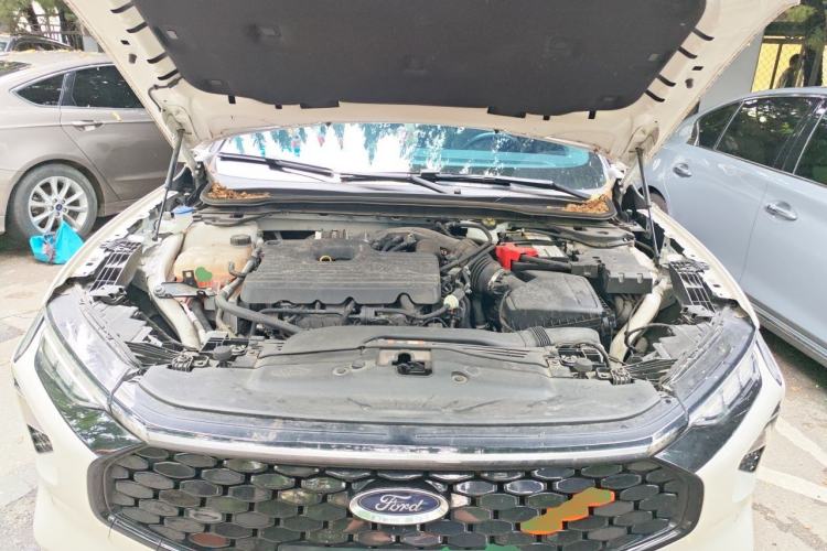 Used Ford EVOS 2022 EcoBoost 245 First Edition Limited Edition Engine Bay