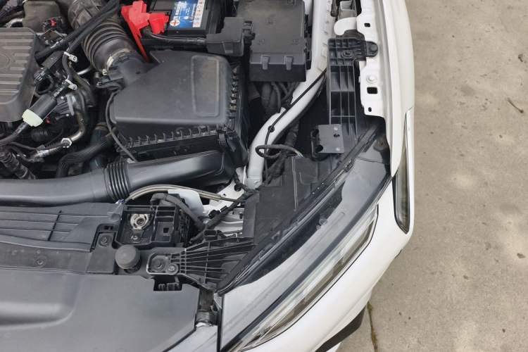 Used Ford EVOS 2022 EcoBoost 245 Sport Edition Engine Bay Left