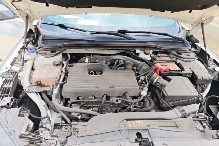 Used Ford EVOS 2022 EcoBoost 245 Sport Edition Engine Bay