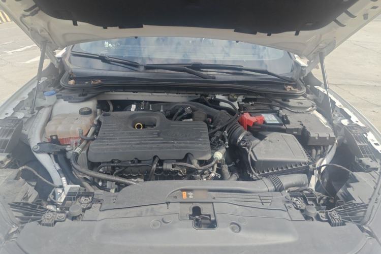 Used Ford EVOS 2022 EcoBoost 245 ST-Line Engine Bay