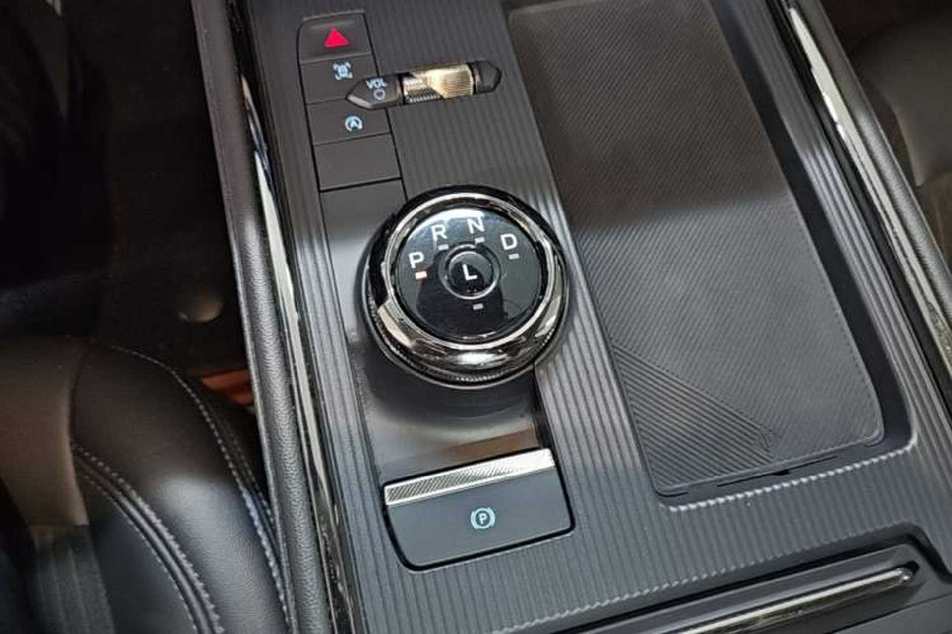 Used Ford EVOS 2022 EcoBoost 245 Style Edition Gear Lever