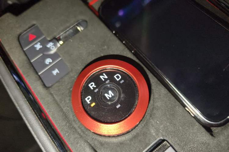Used Ford EVOS 2022 EcoBoost 245 Sport Edition Gear Lever