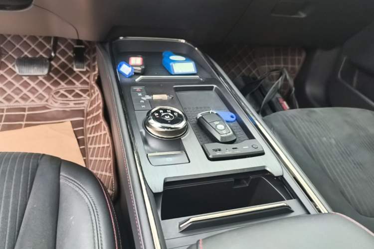 Used Ford EVOS 2022 EcoBoost 245 Sport Edition Gear Lever
