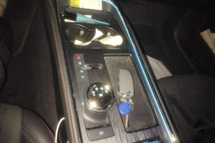 Used Ford EVOS 2022 EcoBoost 245 Sport Edition Gear Lever