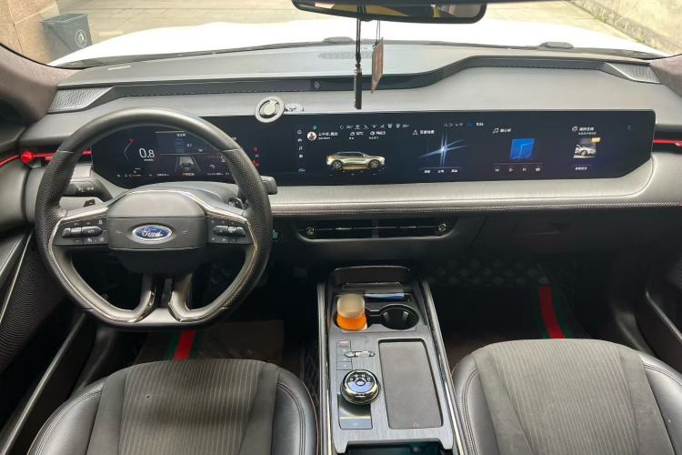 Used Ford EVOS 2022 EcoBoost 245 Sport Edition Interior 1