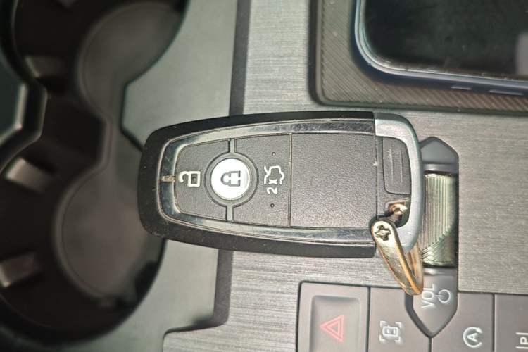 Used Ford EVOS 2022 EcoBoost 245 Sport Edition Interior 1