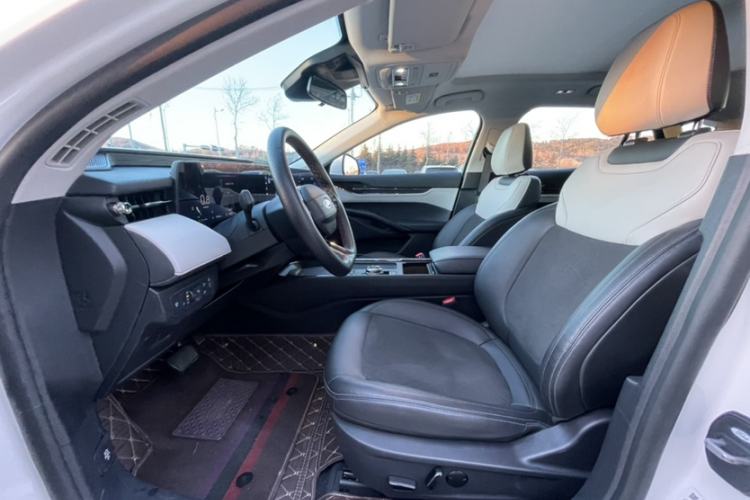 Used Ford EVOS 2022 EcoBoost 245 Style Edition Interior 2