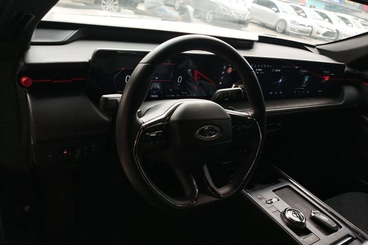 Used Ford EVOS 2022 EcoBoost 245 ST-Line Interior 2