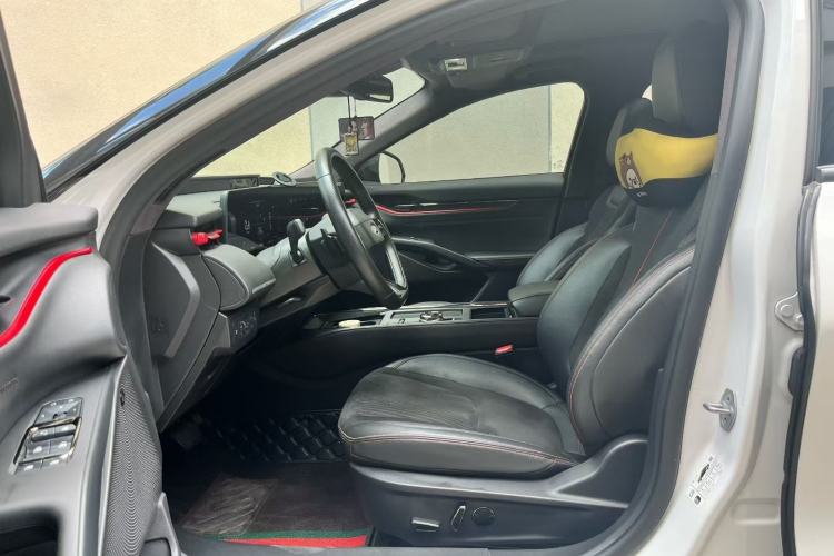 Used Ford EVOS 2022 EcoBoost 245 Sport Edition Interior 3