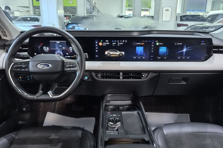 Used Ford EVOS 2022 EcoBoost 245 Style Edition Interior 5