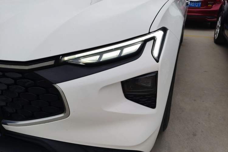 Used Ford EVOS 2022 EcoBoost 245 Style Edition Left Front Headlight