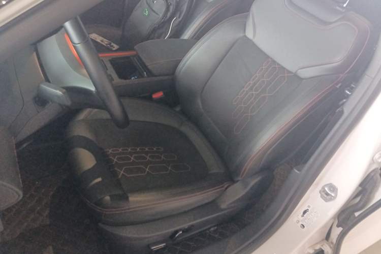 Used Ford EVOS 2022 EcoBoost 245 First Edition Limited Edition Left Front Seat