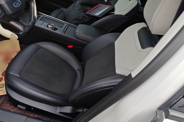 Used Ford EVOS 2022 EcoBoost 245 Style Edition Left Front Seat