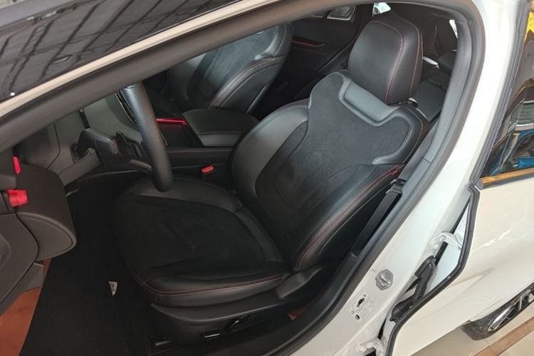 Used Ford EVOS 2022 EcoBoost 245 ST-Line Left Front Seat