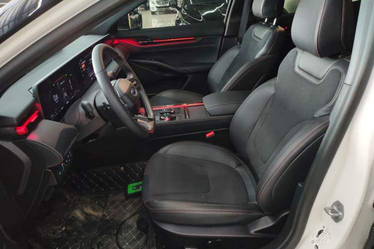Used Ford EVOS 2022 Facelift EcoBoost 245 ST-Line Left Front Seat