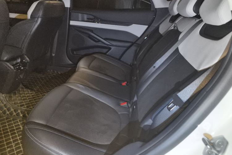 Used Ford EVOS 2022 EcoBoost 245 Style Edition Left Rear Seat