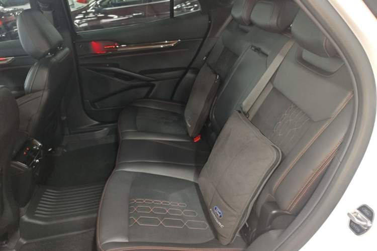 Used Ford EVOS 2022 EcoBoost 245 First Edition Limited Edition Left Rear Seat