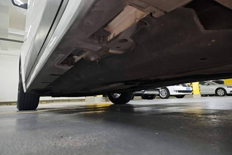 Used Ford EVOS 2022 EcoBoost 245 Style Edition Left Side Sill