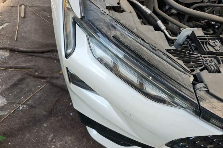 Used Ford EVOS 2022 EcoBoost 245 Sport Edition Right Front Headlight