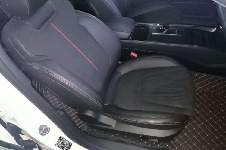 Used Ford EVOS 2022 EcoBoost 245 Sport Edition Right Front Seat