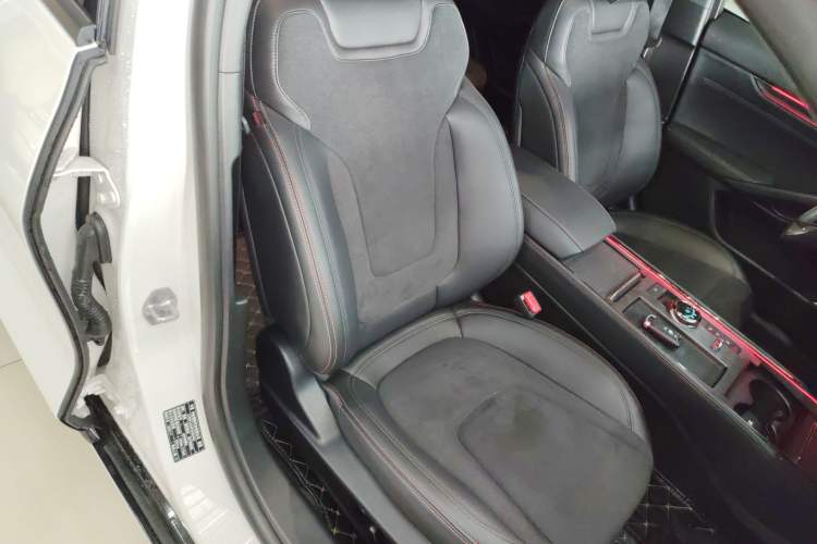 Used Ford EVOS 2022 Facelift EcoBoost 245 ST-Line Right Front Seat