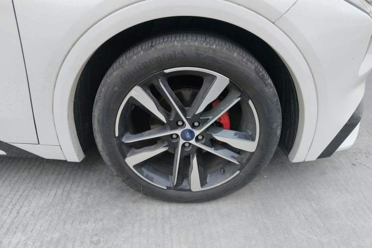 Used Ford EVOS 2022 EcoBoost 245 ST-Line Right Front Wheel Hub