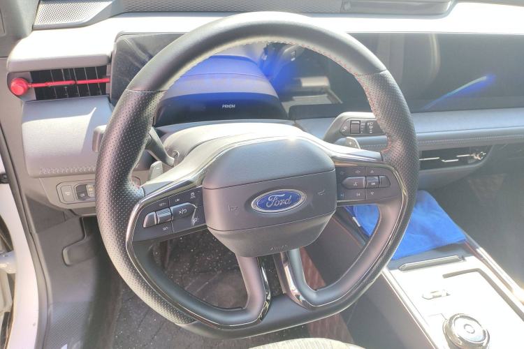 Used Ford EVOS 2022 EcoBoost 245 Sport Edition Steering Wheel