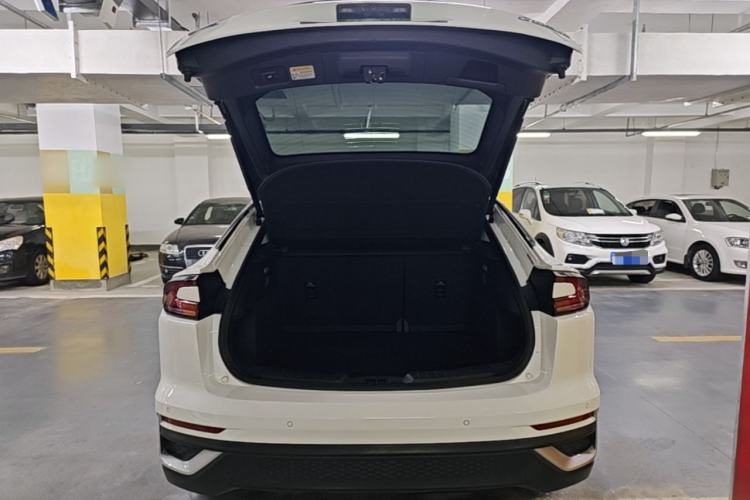 Used Ford EVOS 2022 EcoBoost 245 Style Edition Trunk