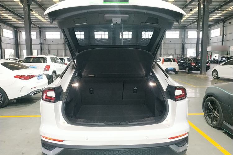 Used Ford EVOS 2022 EcoBoost 245 Style Edition Trunk