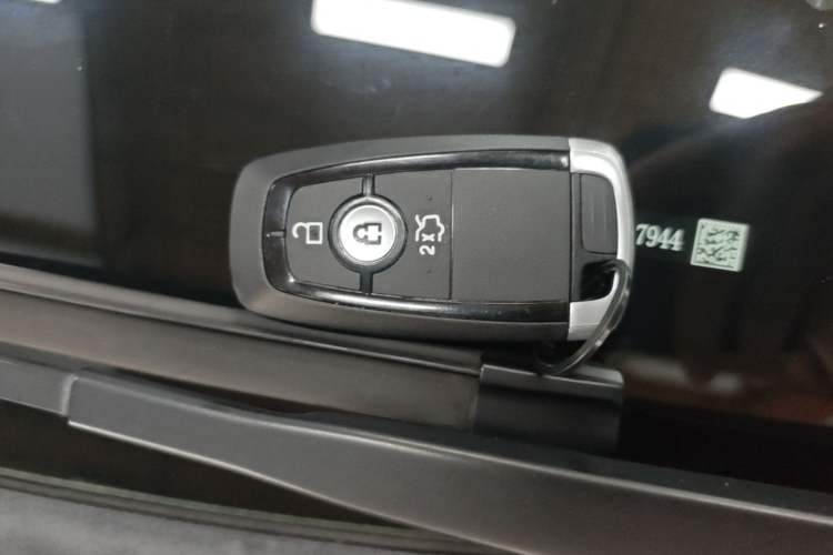 Used Ford EVOS 2022 EcoBoost 245 First Edition Limited Edition Vehicle Key