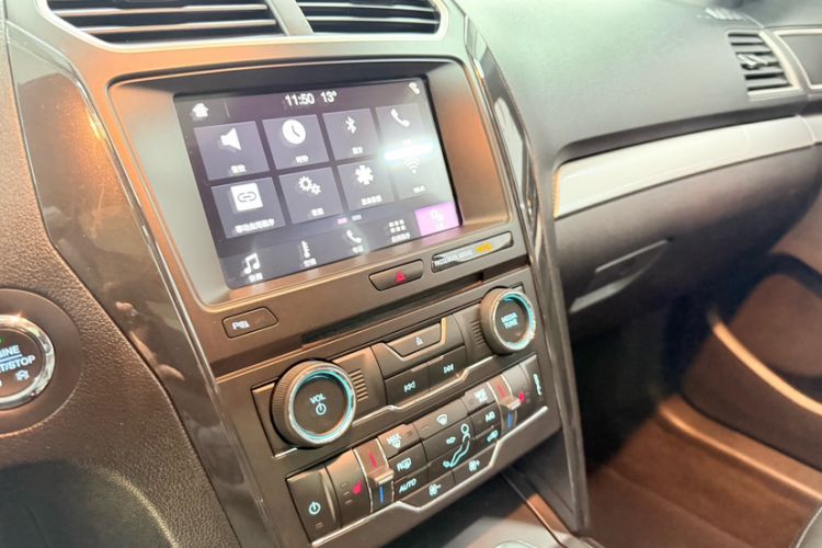 Used Ford Explorer 2017 2.3T Fashion Edition Audio And AC Panel