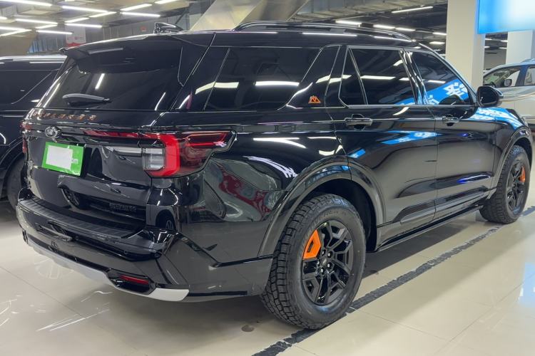 Used Ford Explorer 2024 2.3T EcoBoost Kunlun Peak Edition 7-Seater Exterior 3