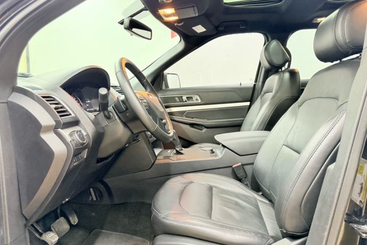Used Ford Explorer 2017 2.3T Fashion Edition Left Front Seat