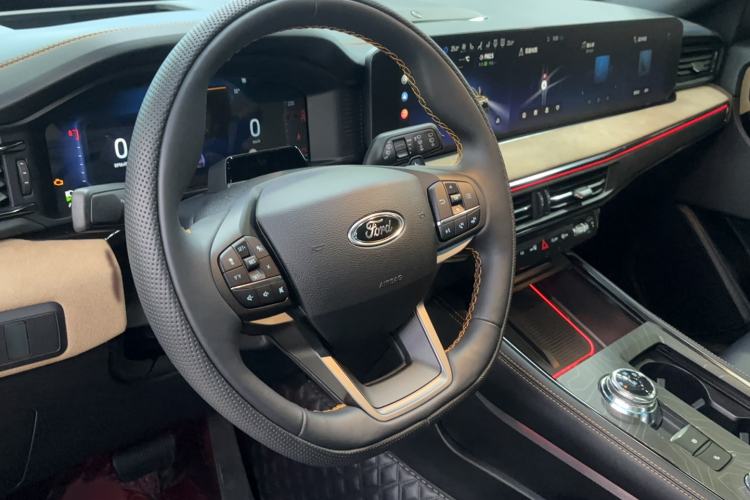 Used Ford Explorer 2024 2.3T EcoBoost Kunlun Peak Edition 7-Seater Steering Wheel