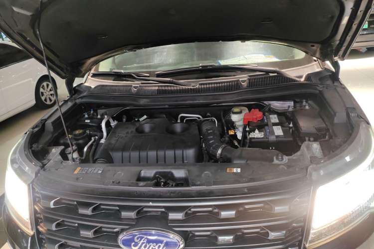 Used Ford Explorer 2016 2.3T Fashion Edition Engine Bay