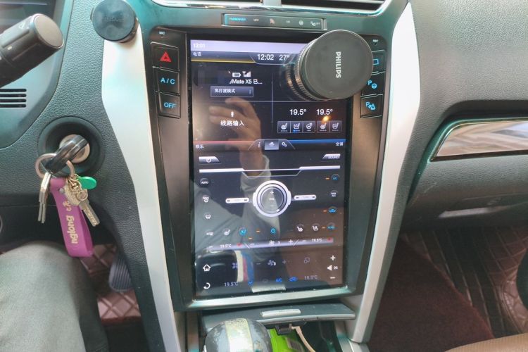 Used Ford Explorer 2013 3.5L Deluxe Model Audio And AC Panel