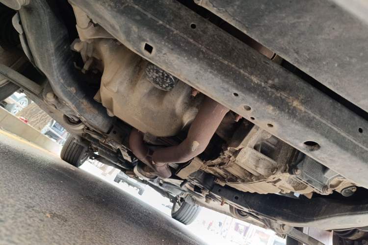 Used Ford Explorer 2013 3.5L Deluxe Model Chassis Front