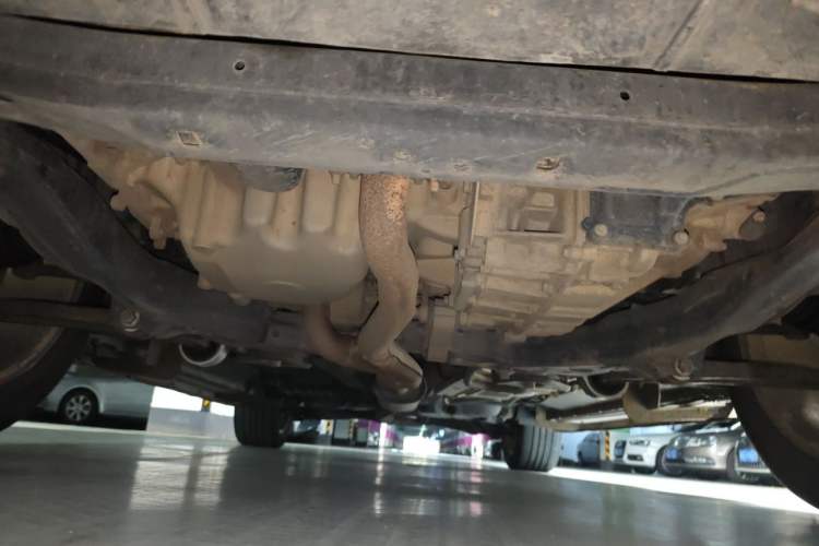 Used Ford Explorer 2013 3.5L Deluxe Model Chassis Front