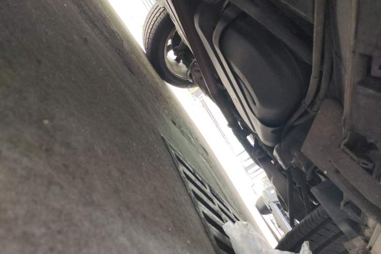 Used Ford Explorer 2013 3.5L Deluxe Model Chassis Front Left