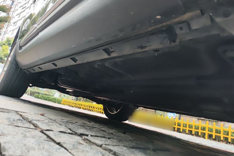 Used Ford Explorer 2013 3.5L Deluxe Model Chassis Front Right