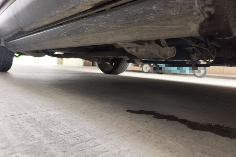Used Ford Explorer 2013 3.5L Deluxe Model Chassis Front Right