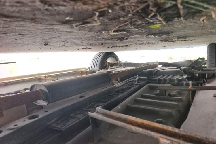 Used Ford Explorer 2013 3.5L Deluxe Model Chassis Front Right