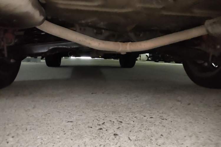 Used Ford Explorer 2013 3.5L Deluxe Model Chassis Rear